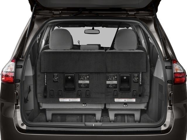 2016 Toyota Sienna LE AAS