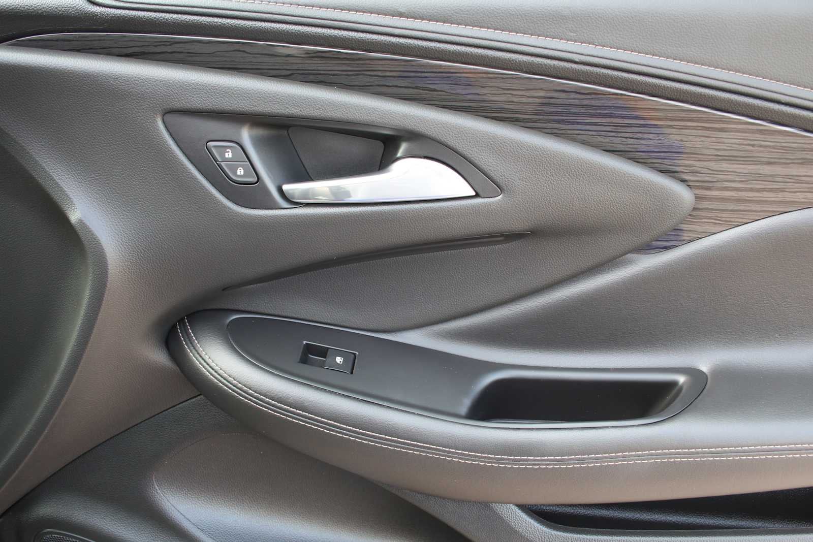 2018 Buick Envision Essence