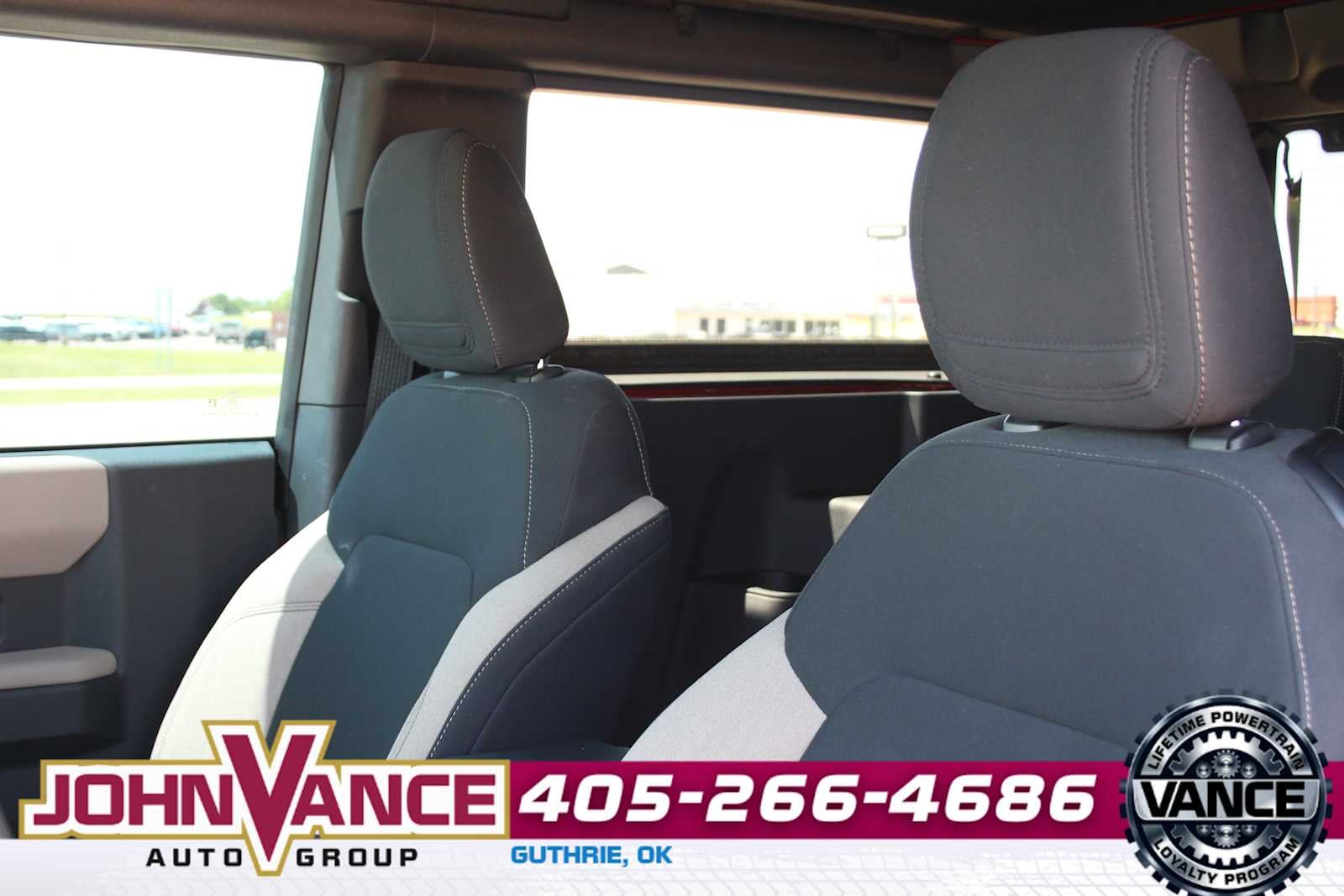 2022 Ford Bronco Base