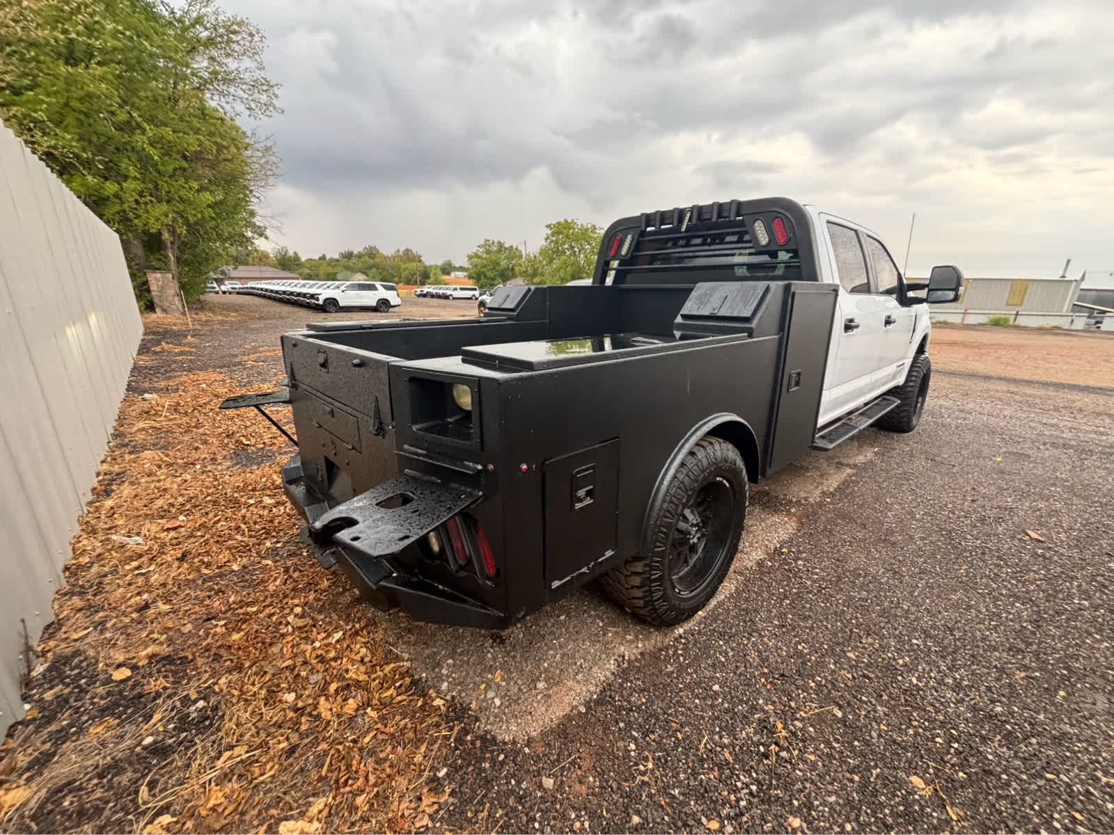 2022 Ford Super Duty F-350 SRW XL