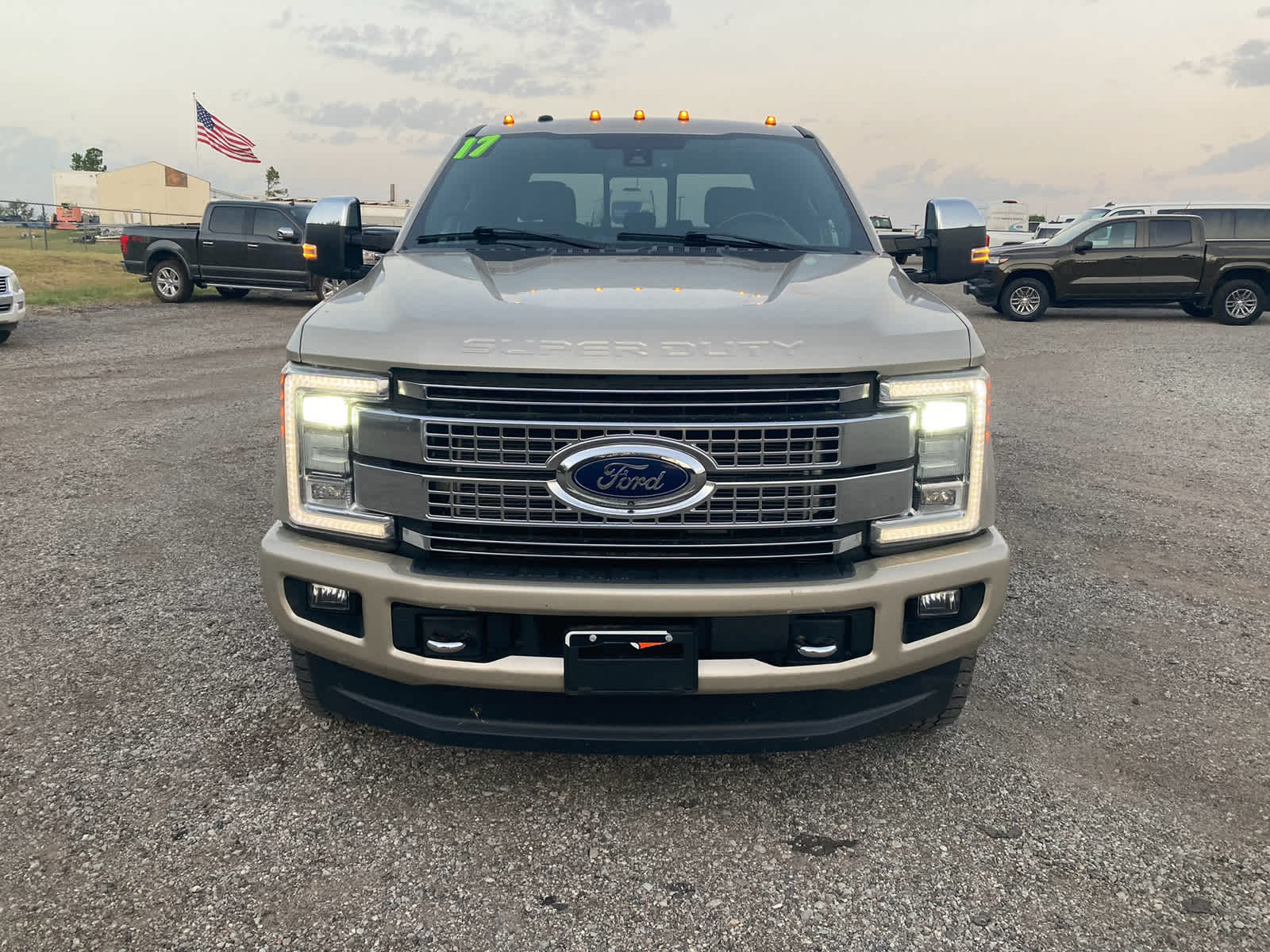 2017 Ford Super Duty F-350 SRW Platinum