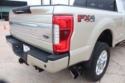 2017 Ford Super Duty F-350 SRW Platinum