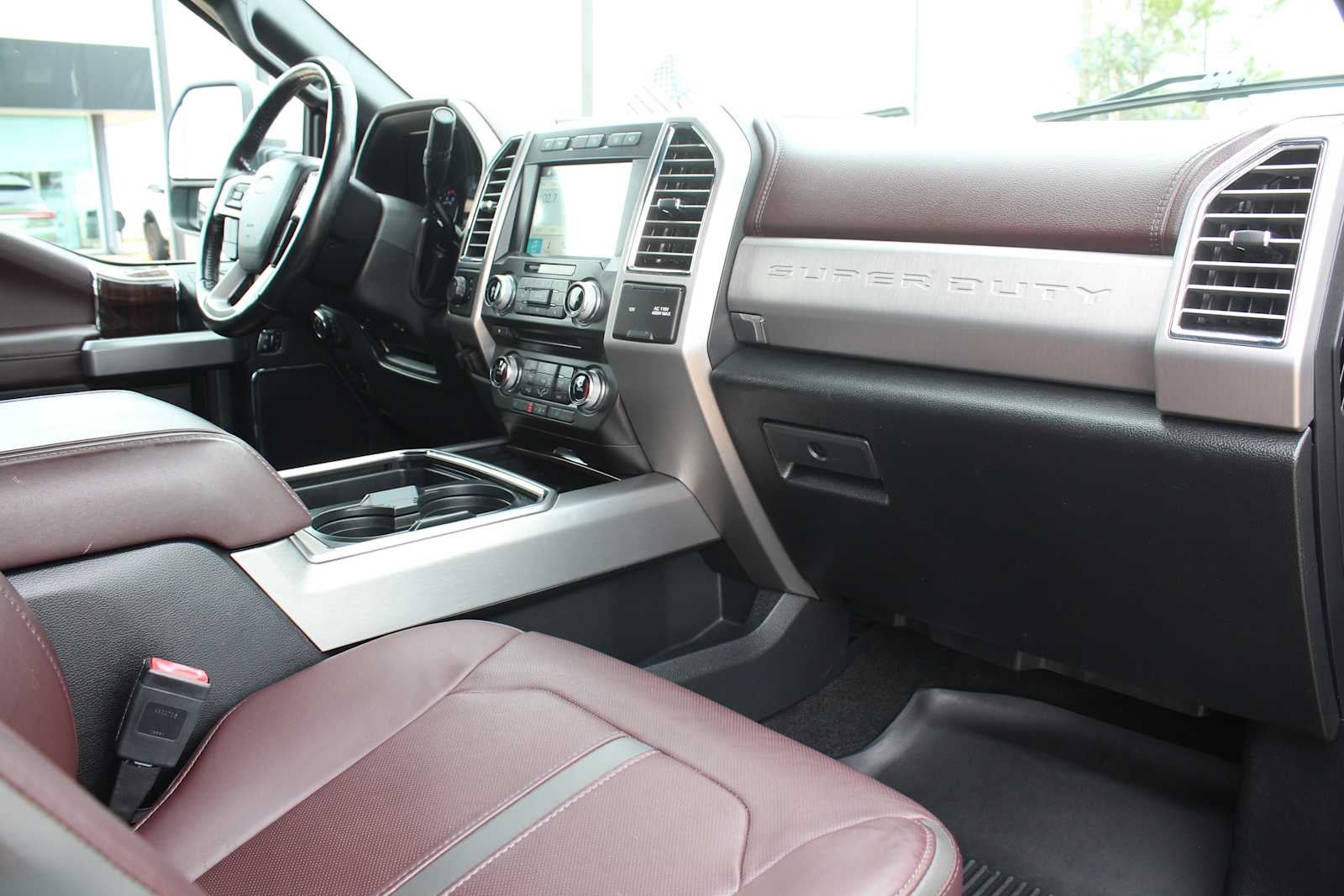 2017 Ford Super Duty F-350 SRW Platinum