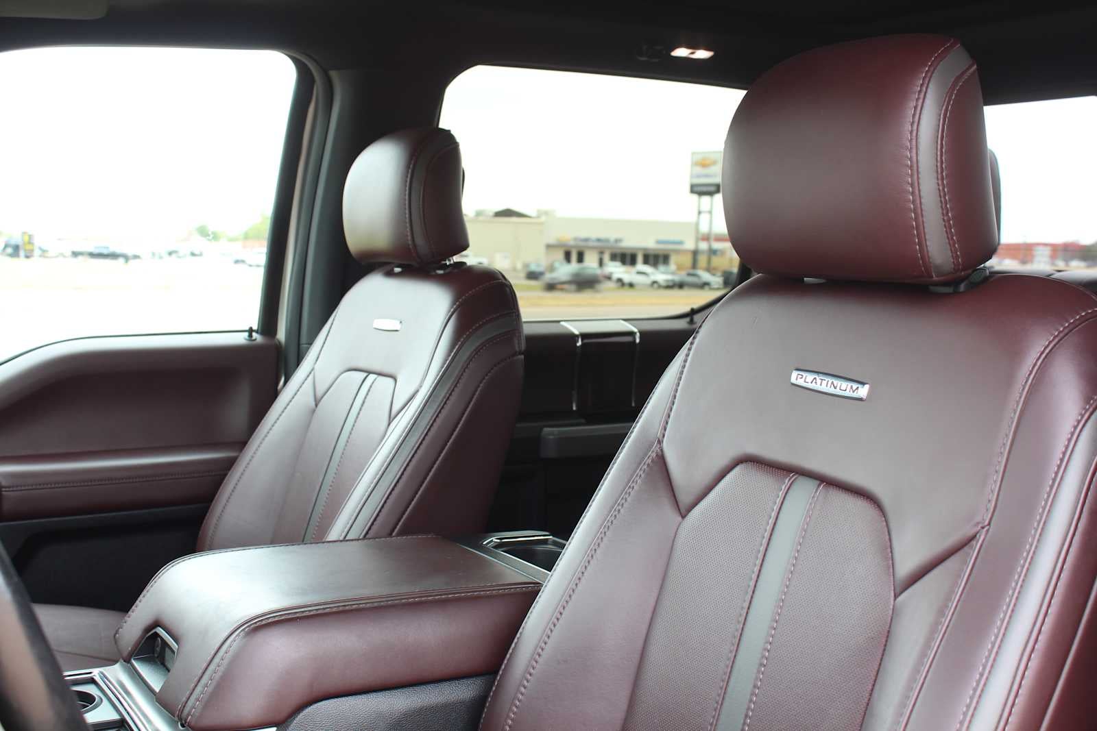 2017 Ford Super Duty F-350 SRW Platinum