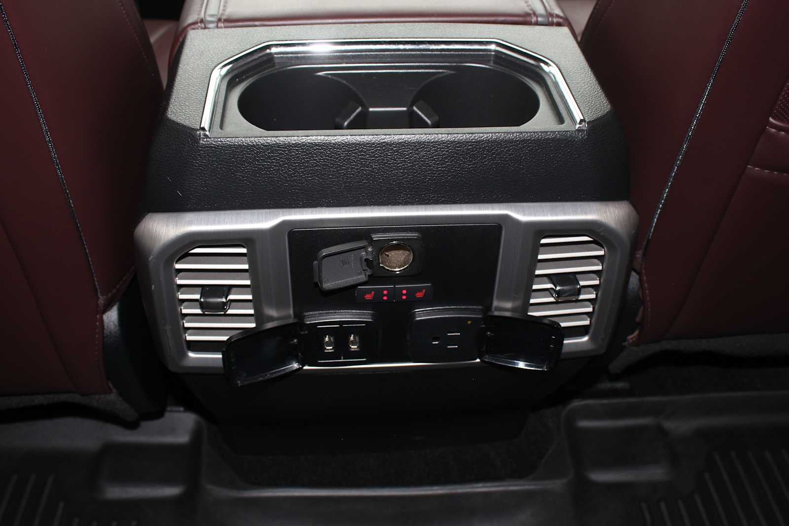 2017 Ford Super Duty F-350 SRW Platinum