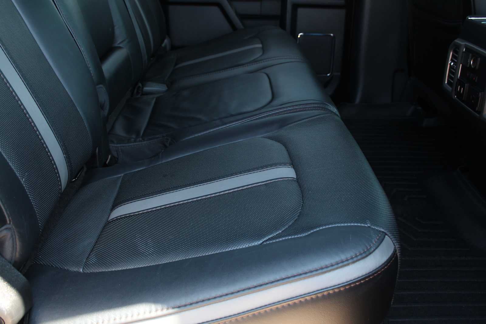 2018 Ford Super Duty F-350 DRW XL