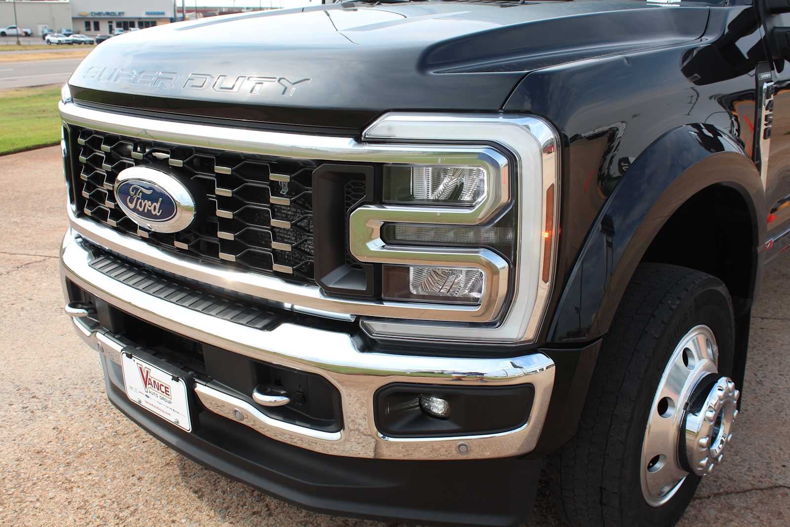 2024 Ford Super Duty F-450 DRW XL