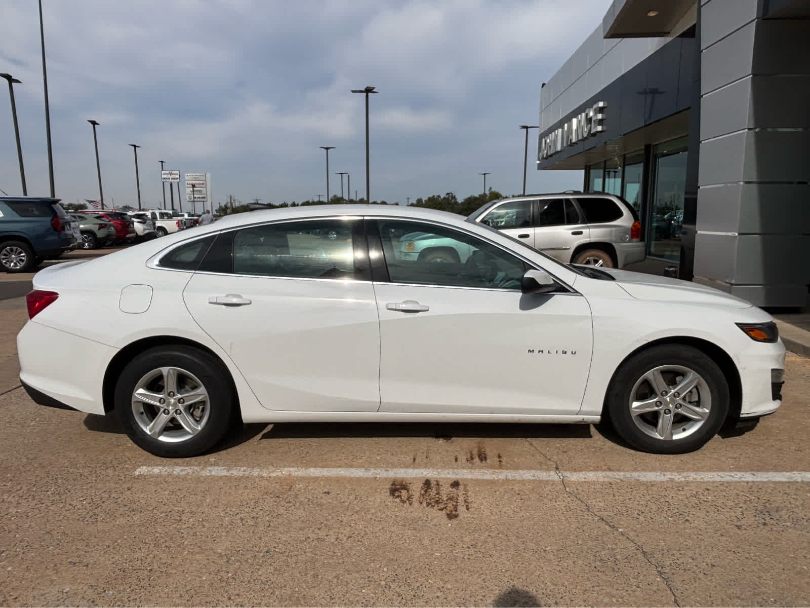 2024 Chevrolet Malibu FL