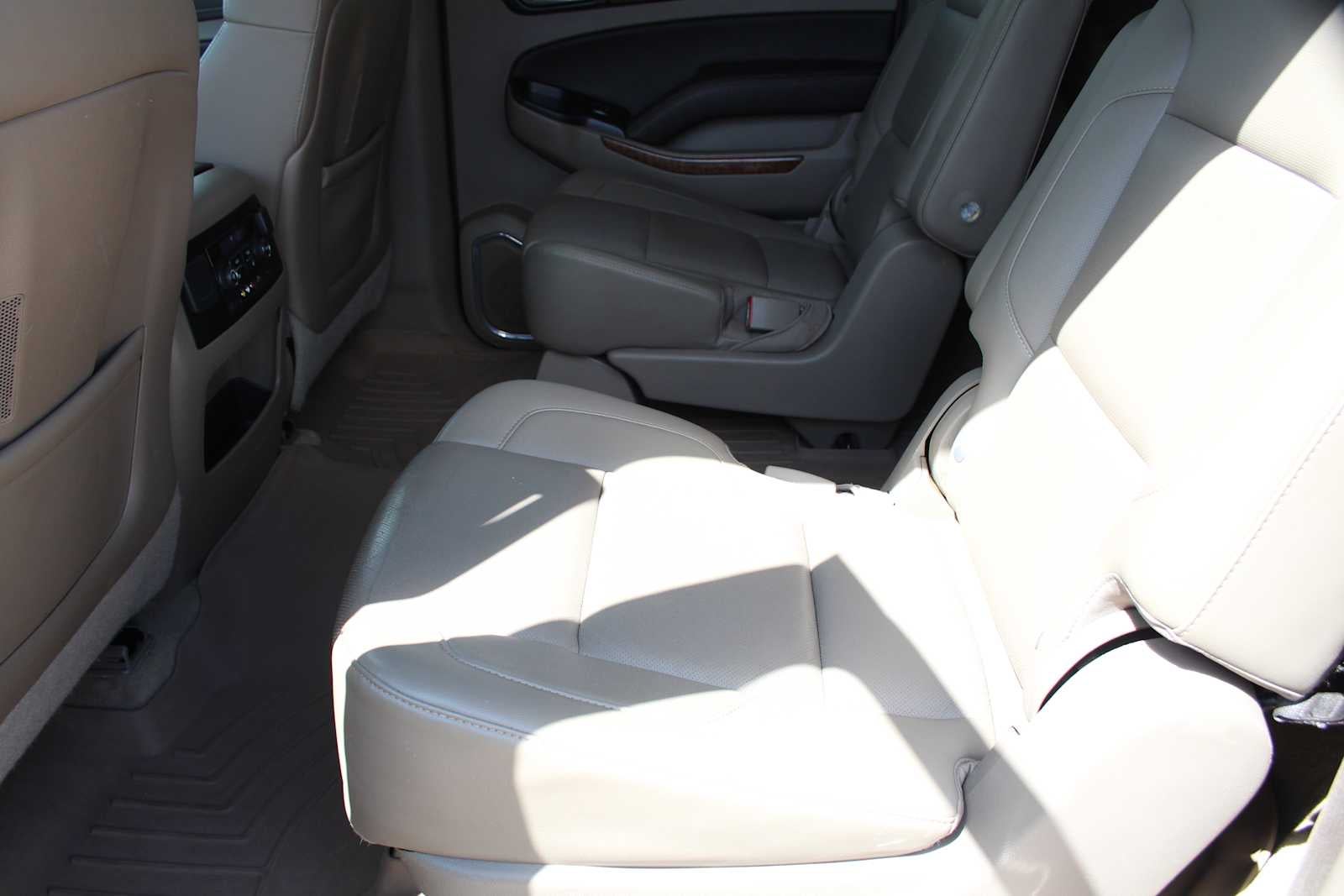 2015 Chevrolet Suburban LTZ