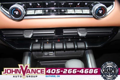 2025 GMC Canyon AT4