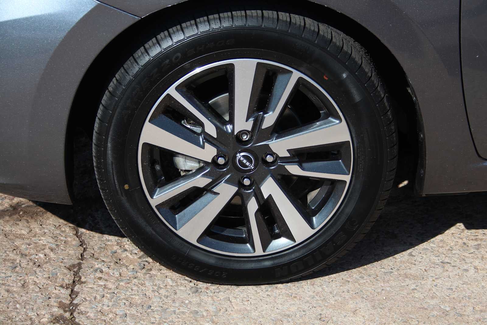 2024 Nissan Versa SV