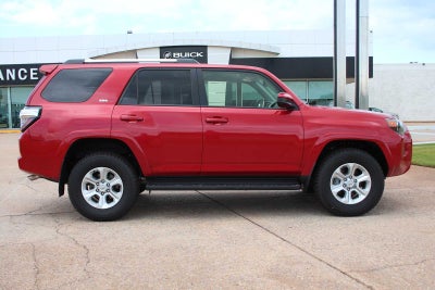 2022 Toyota 4Runner SR5