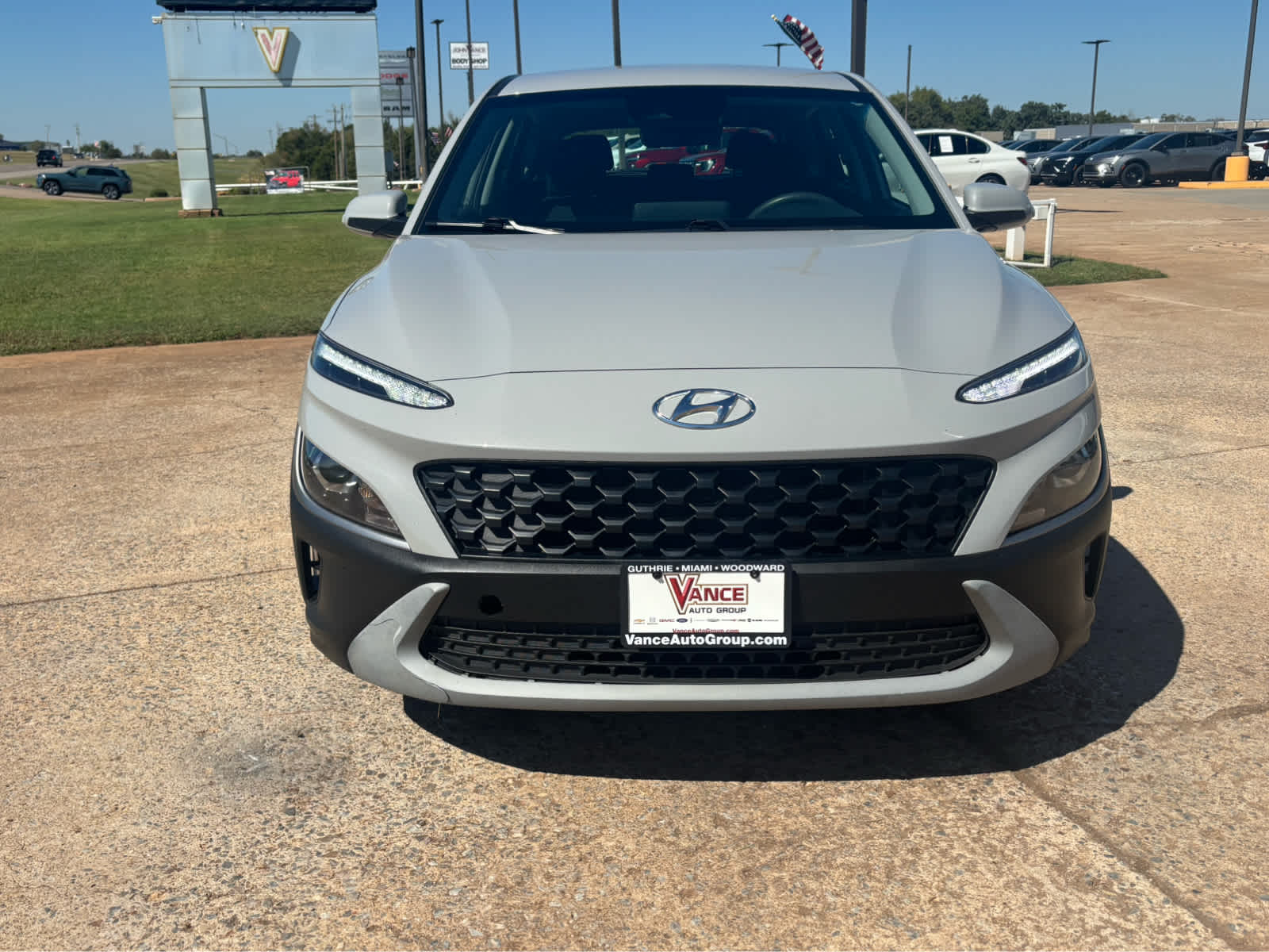 Used 2023 Hyundai Kona SE with VIN KM8K22AB5PU972495 for sale in Guthrie, OK
