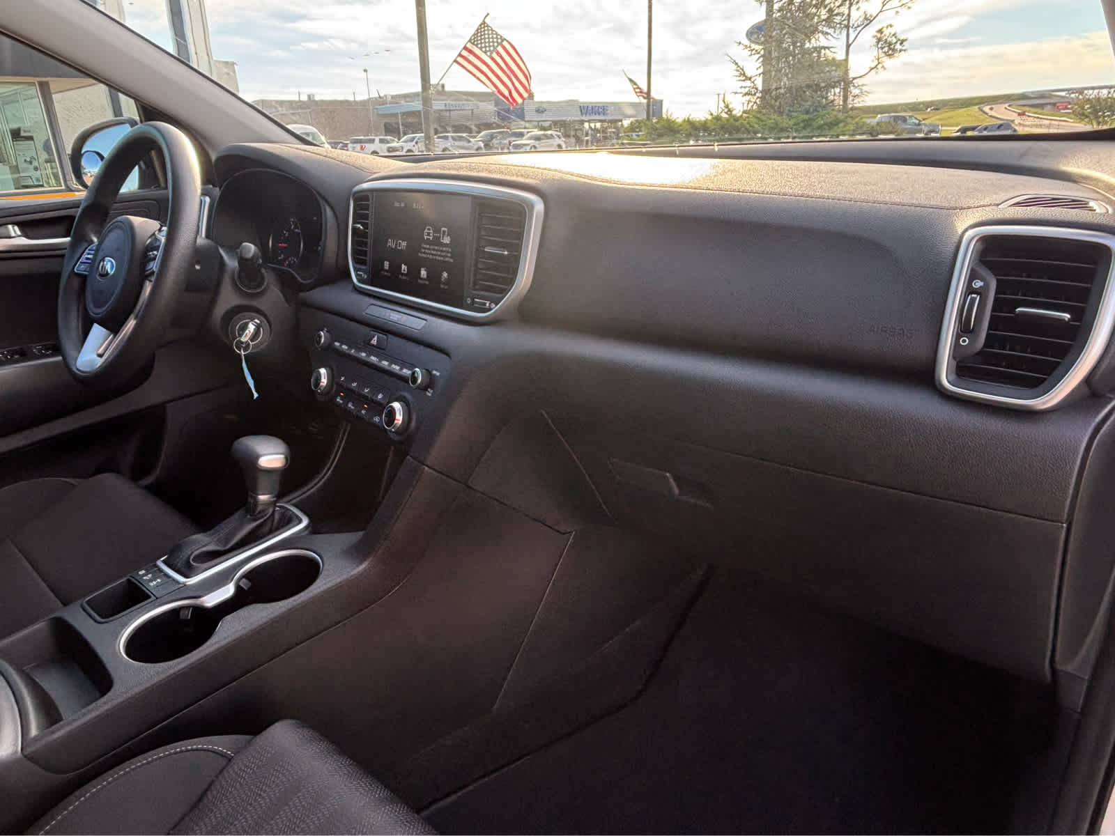 2022 Kia Sportage LX