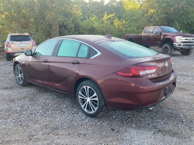2018 Buick Regal Sportback Essence