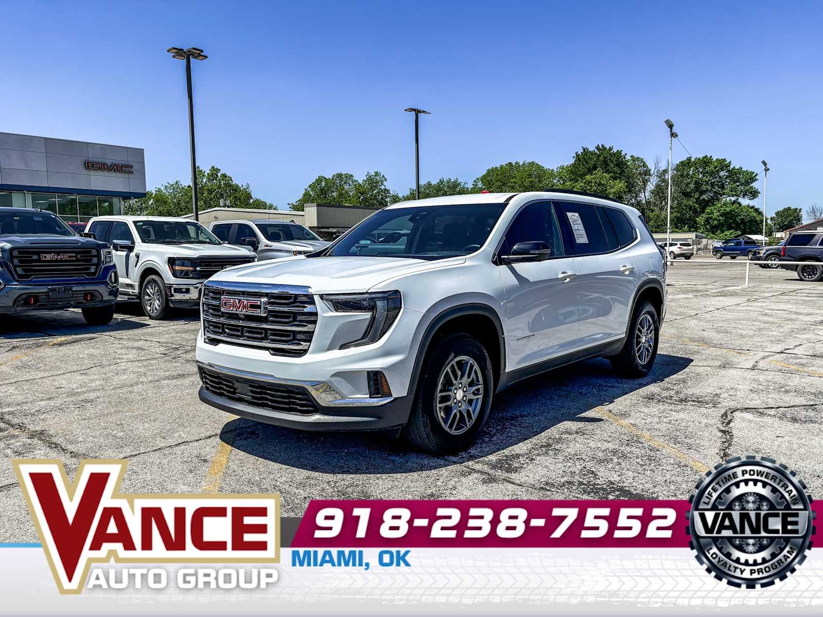 2025 GMC Acadia Elevation
