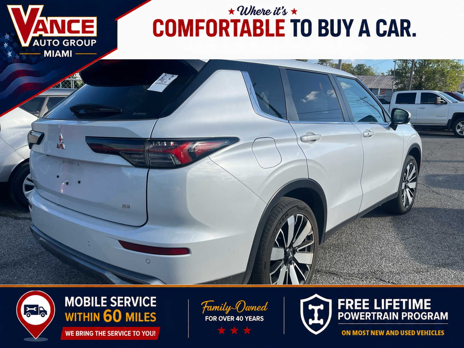 2025 Mitsubishi Outlander SE