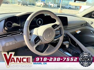 2025 Hyundai Elantra SEL Convenience