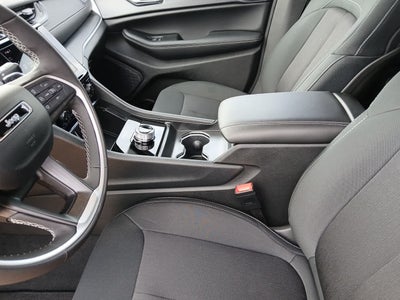 2026 Jeep Grand Cherokee GRAND CHEROKEE LAREDO X 4X4