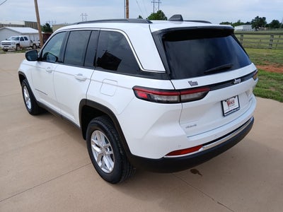2026 Jeep Grand Cherokee GRAND CHEROKEE LAREDO X 4X4