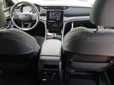 2026 Jeep Grand Cherokee GRAND CHEROKEE LAREDO X 4X4