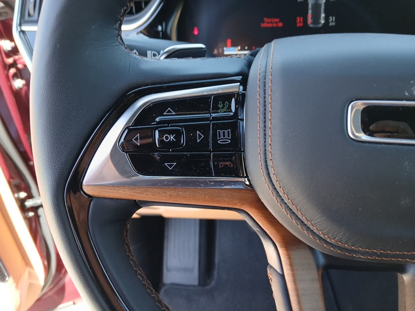 2025 Jeep Grand Cherokee GRAND CHEROKEE SUMMIT RESERVE 4X4