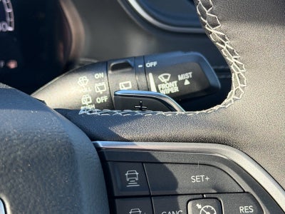 2025 Jeep Grand Cherokee L GRAND CHEROKEE L LAREDO X 4X4