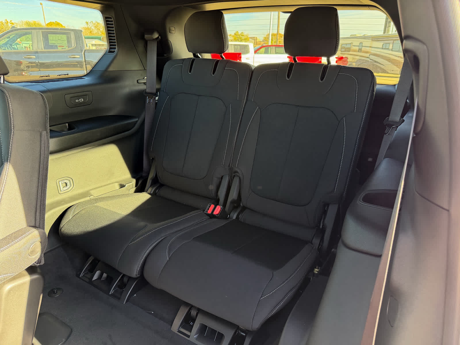 2025 Jeep Grand Cherokee L GRAND CHEROKEE L LAREDO X 4X4