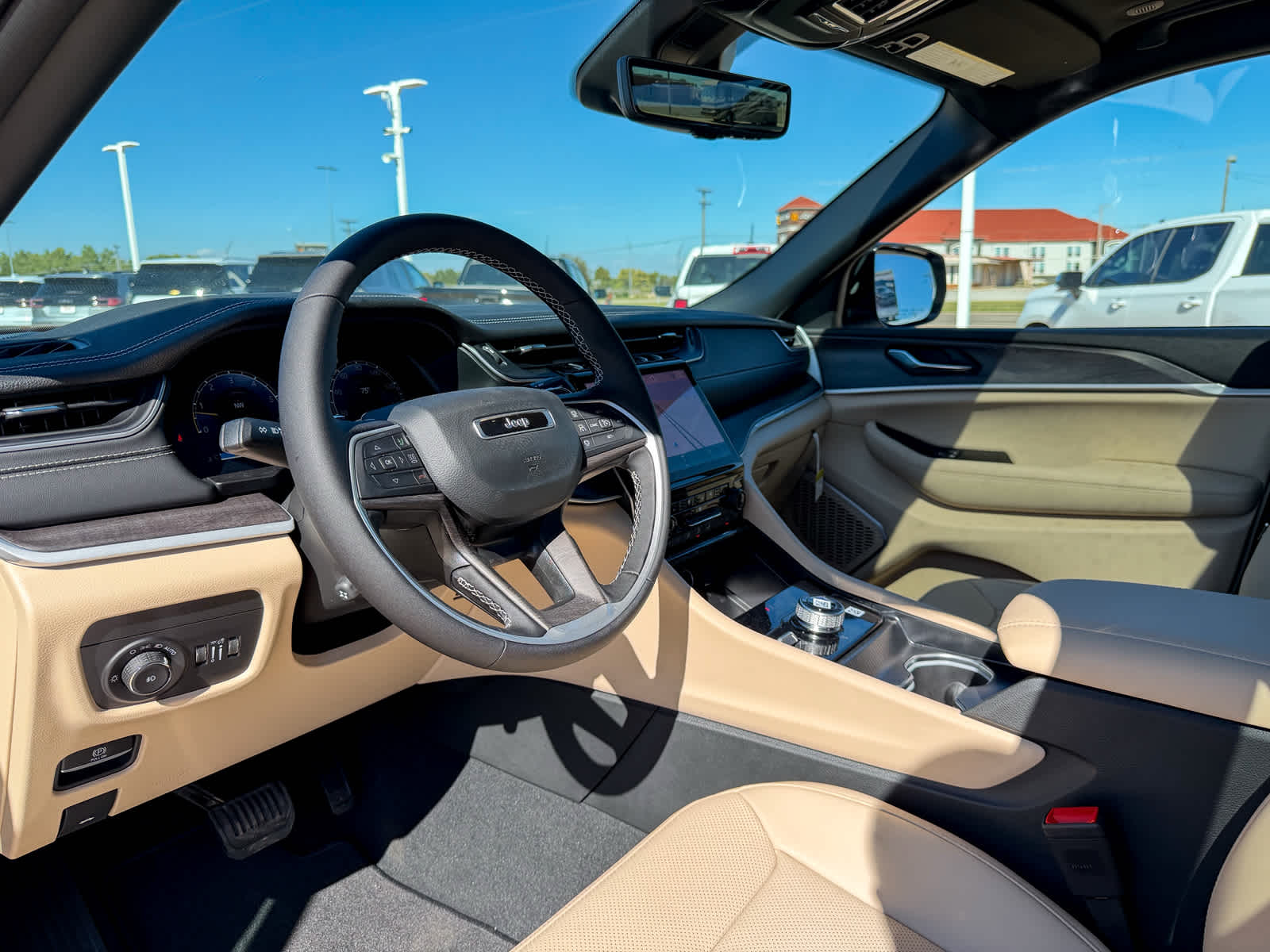 2025 Jeep Grand Cherokee L GRAND CHEROKEE L LIMITED 4X4