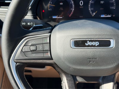 2025 Jeep Grand Cherokee L GRAND CHEROKEE L LIMITED 4X4