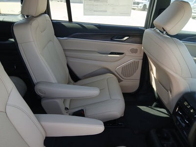 2025 Jeep Grand Cherokee L GRAND CHEROKEE L LIMITED 4X4