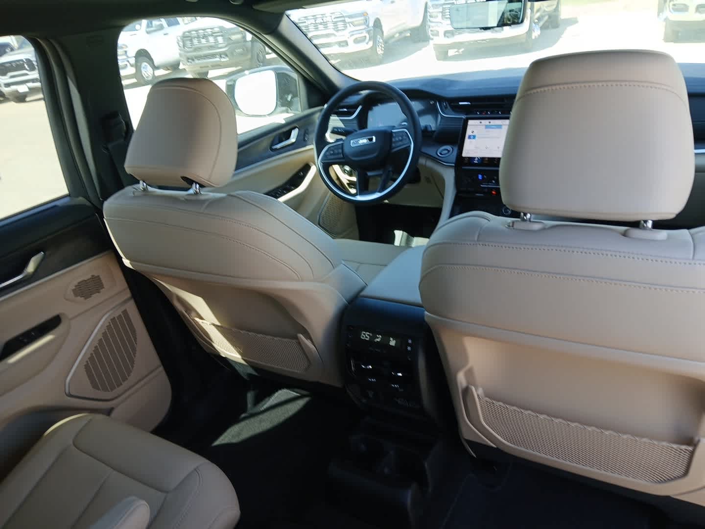 2025 Jeep Grand Cherokee L GRAND CHEROKEE L LIMITED 4X4