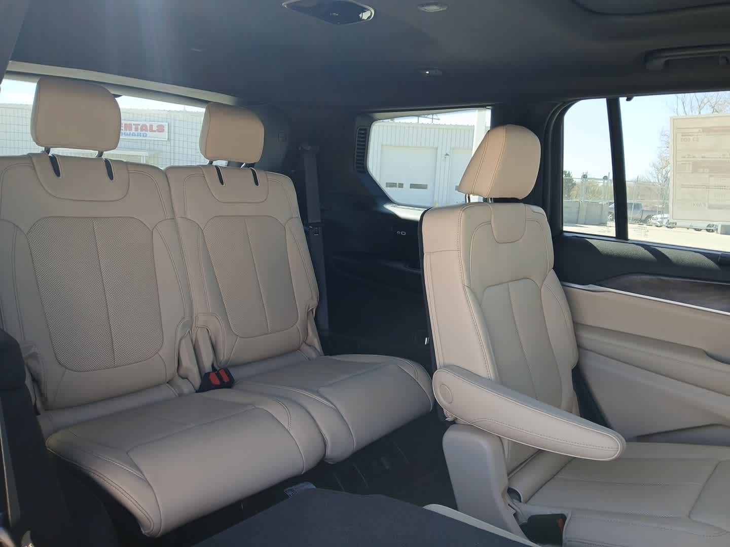 2025 Jeep Grand Cherokee L GRAND CHEROKEE L LIMITED 4X4