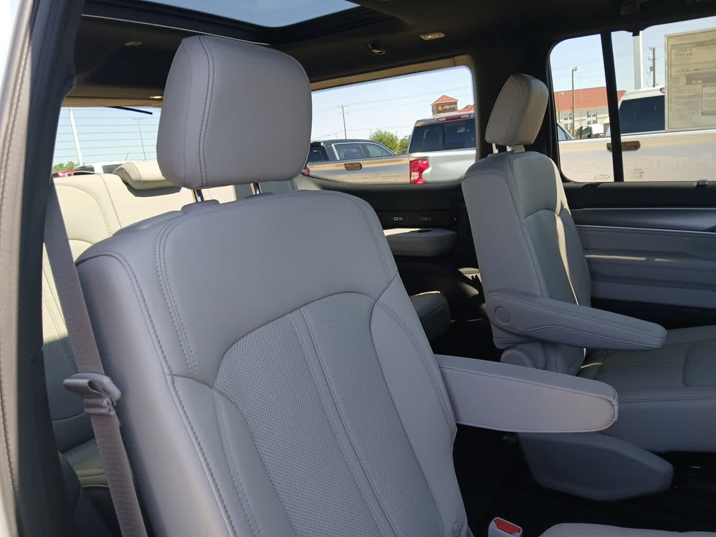 2026 Jeep Grand Wagoneer GRAND WAGONEER LIMITED RESERVE 4X4