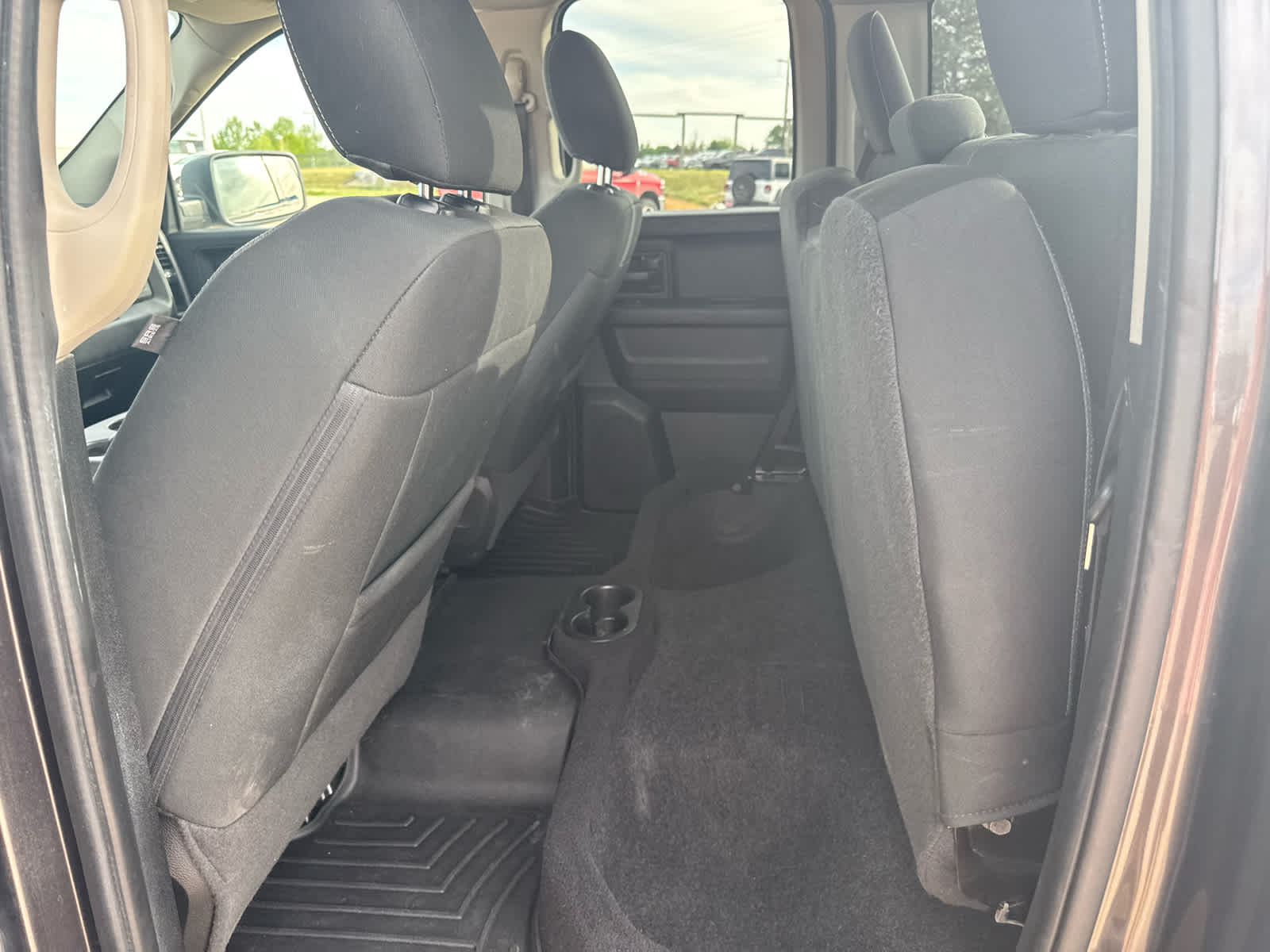 2021 RAM Ram 1500 Classic Tradesman Quad Cab 4x2 6'4' Box