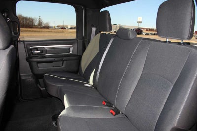 2024 RAM Ram 1500 Classic Warlock Crew Cab 4x2 5'7' Box