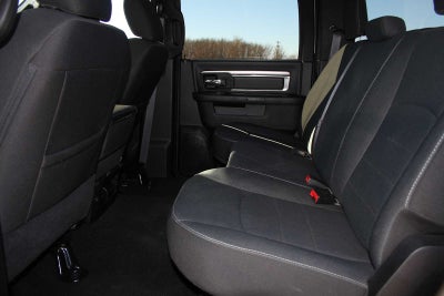 2024 RAM Ram 1500 Classic Warlock Crew Cab 4x2 5'7' Box