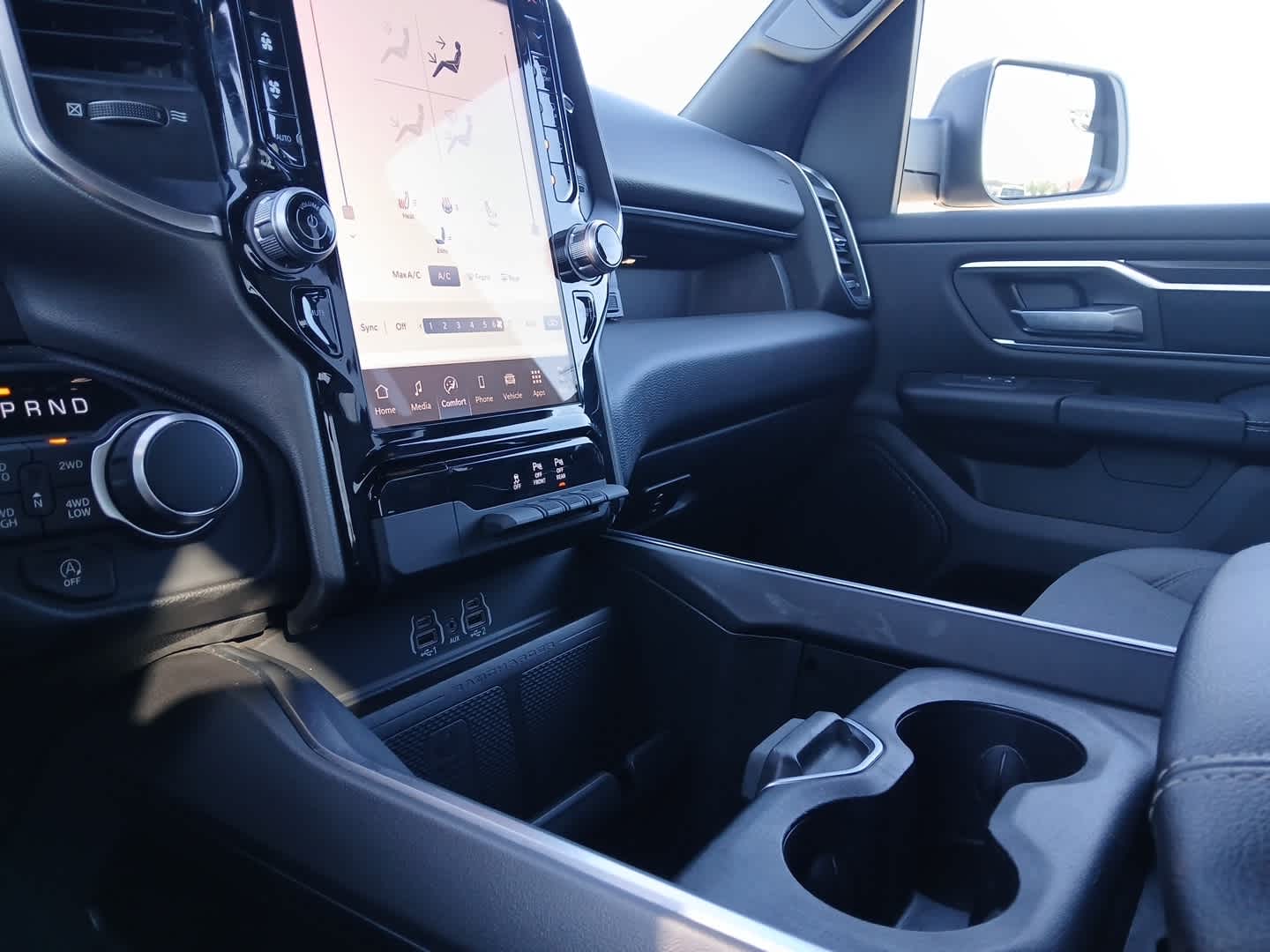 2025 RAM Ram 1500 Big Horn Crew Cab 4x4 5'7' Box