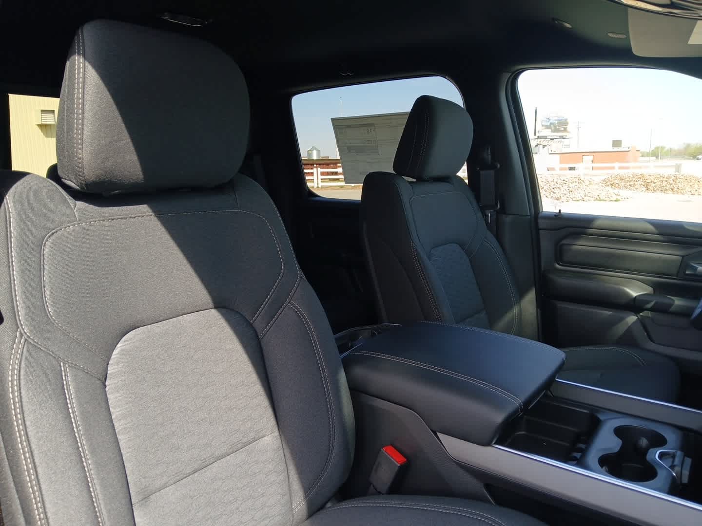 2026 RAM Ram 1500 RAM 1500 EXPRESS CREW CAB 4X4 5'7' BOX