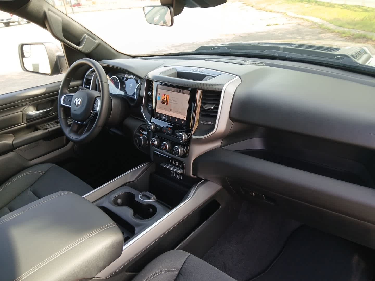 2026 RAM Ram 1500 RAM 1500 EXPRESS CREW CAB 4X4 5'7' BOX