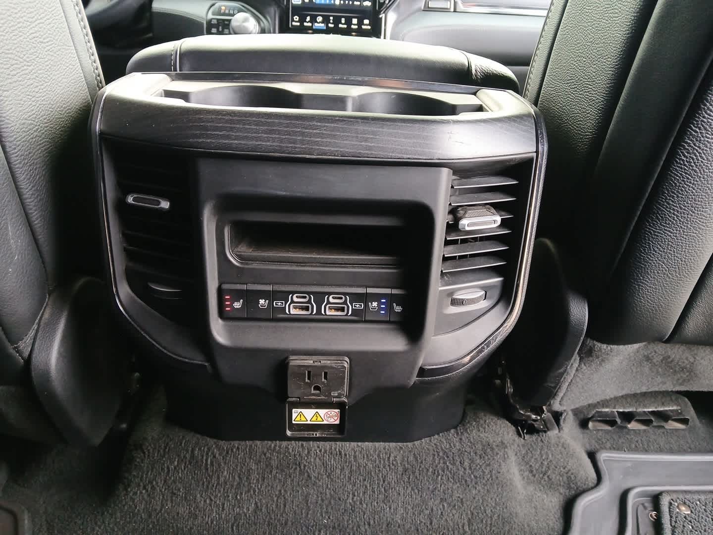 2024 RAM Ram 1500 Limited Crew Cab 4x4 5'7' Box