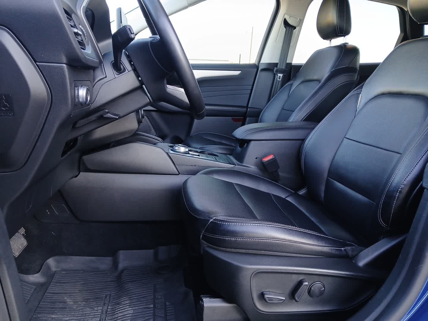 2022 Ford Escape SEL Hybrid