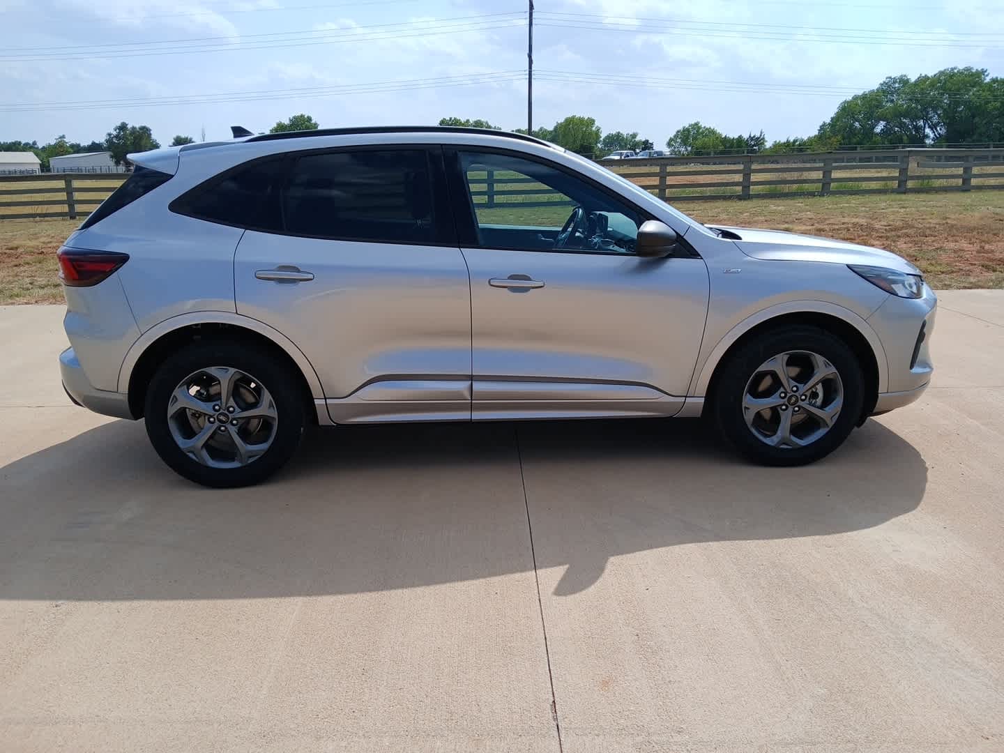 2023 Ford Escape ST-Line