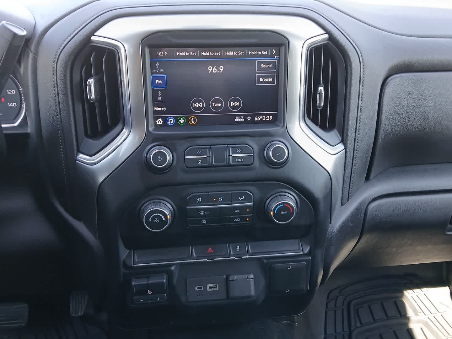 2020 Chevrolet Silverado 2500HD 4WD Crew Cab Standard Bed LT