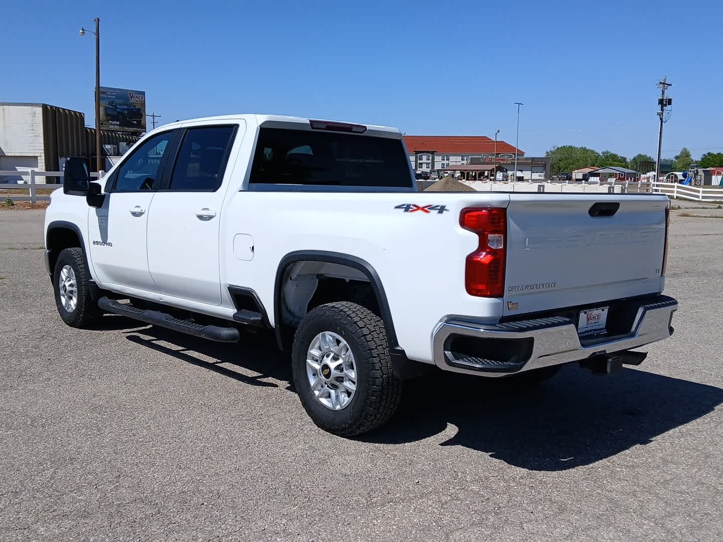 2020 Chevrolet Silverado 2500HD 4WD Crew Cab Standard Bed LT