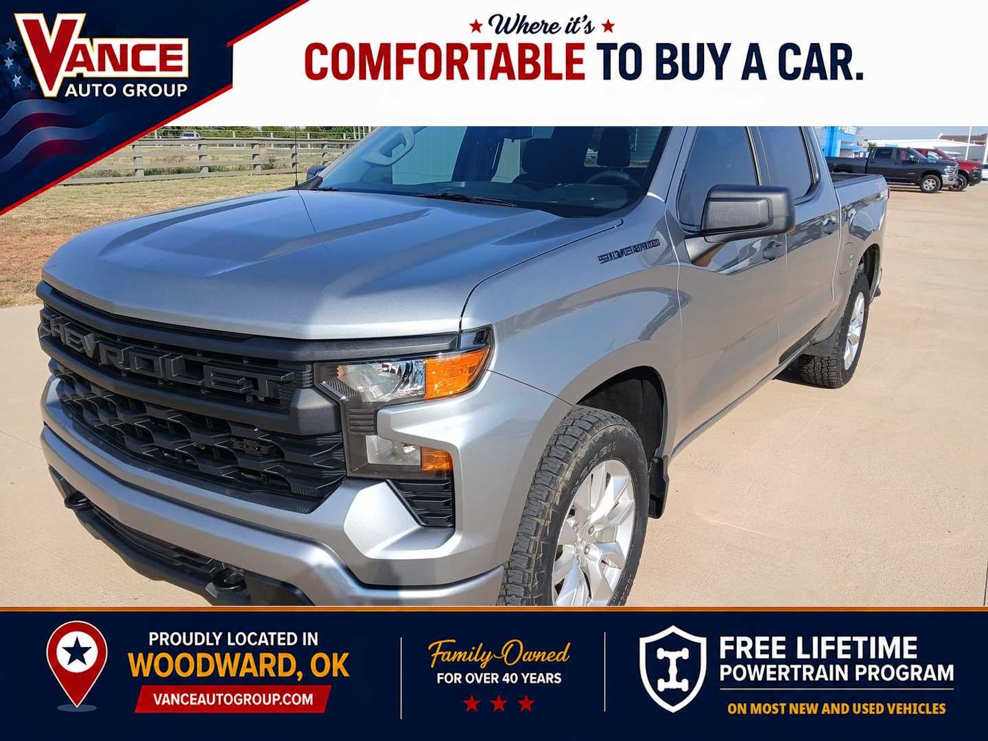 2023 Chevrolet Silverado 1500 4WD Crew Cab Short Bed Custom