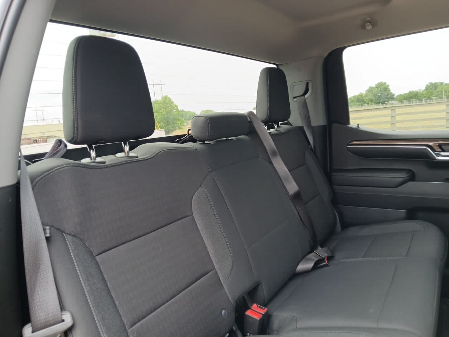 2024 Chevrolet Silverado 1500 4WD Crew Cab Short Bed LT with 2FL