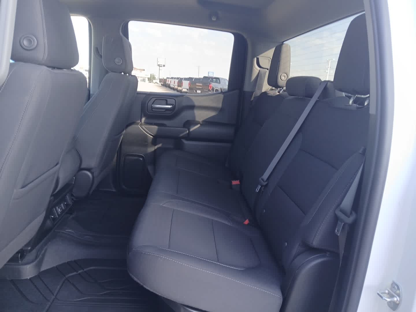 2022 Chevrolet Silverado 1500 LTD 2WD Crew Cab Short Bed LT