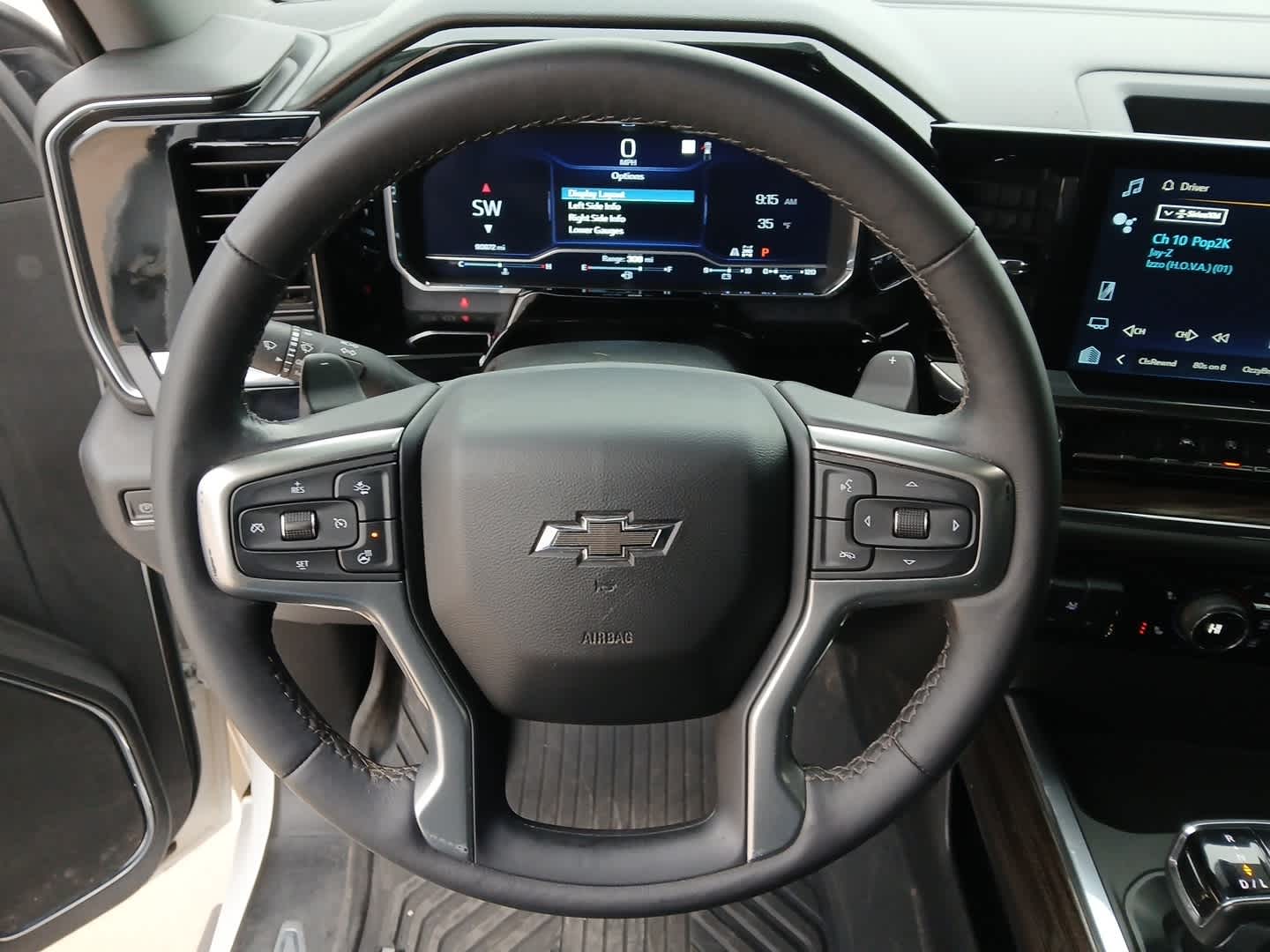 2023 Chevrolet Silverado 1500 4WD Crew Cab Short Bed RST