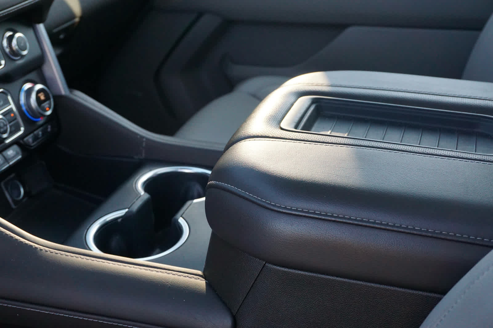 2021 GMC Yukon 4WD SLT